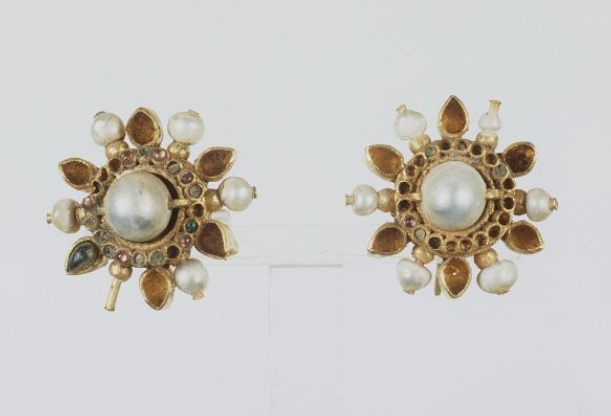 Pair of Earrings with Pearls and Garnets.png