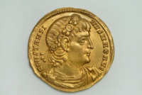 Solidus of Constantine I (306–337).png