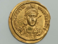 Solidus of Constantius II (333–361).png