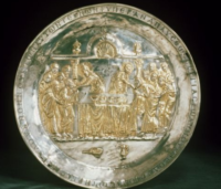Paten with the Communion of the Apostles  Early Byzantine.png