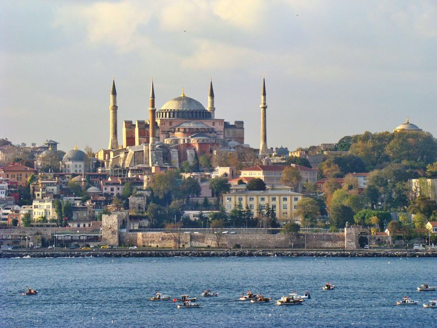 Magnificent Mosques of Istanbul: A Comprehensive Walking Tour ...