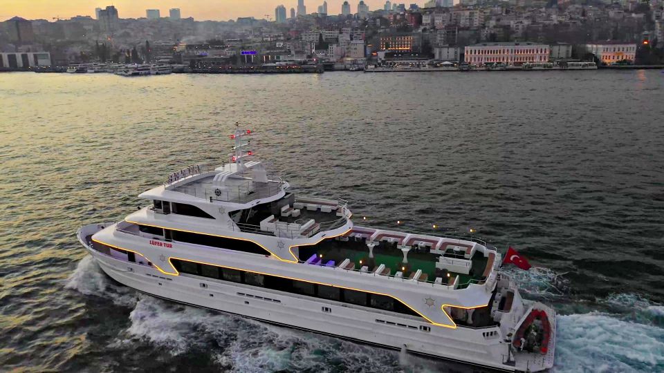 Istanbul Bosphorus Dinner Cruise